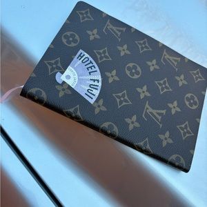 Louis Vuitton Notebook